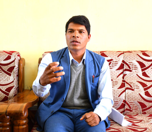 जनप्रतिनिधिलाई टेर्दैनन् कर्मचारी, वडाअध्यक्षको स्वाब संकलन भएन