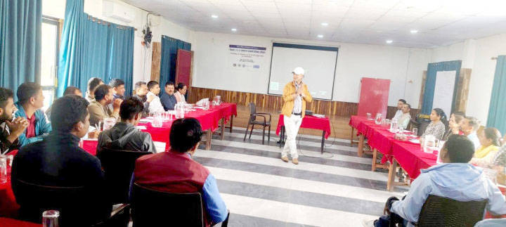 शिक्षकलाई विद्यार्थी–केन्द्रित शिक्षण विधिबारे ज्ञान तथा व्यवहारिक सीप प्रदान