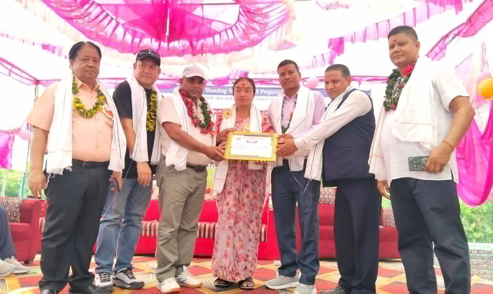 बालबालिकामा अध्ययन बानीको विकास गर्न बर्दियाका घरघरमा पढाइ कुना निर्माण